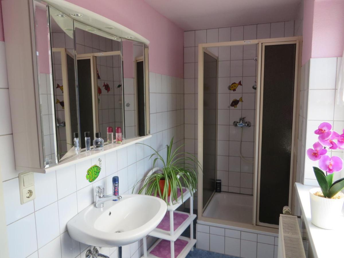 Ferienwohnungen "Marie" Mit Terrassen, Inclusive Park- Und Stellplaetze Am Haus, Mueritz-Strand Nur 700M, Altstadt 10Min, Ruhige Lage, Waren  Eksteriør billede