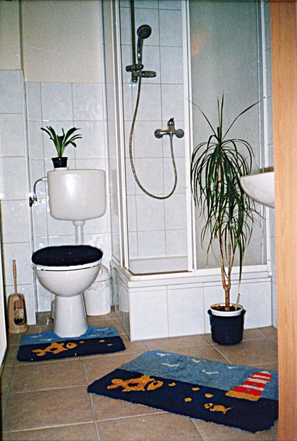 Ferienwohnungen "Marie" Mit Terrassen, Inclusive Park- Und Stellplaetze Am Haus, Mueritz-Strand Nur 700M, Altstadt 10Min, Ruhige Lage, Waren  Eksteriør billede