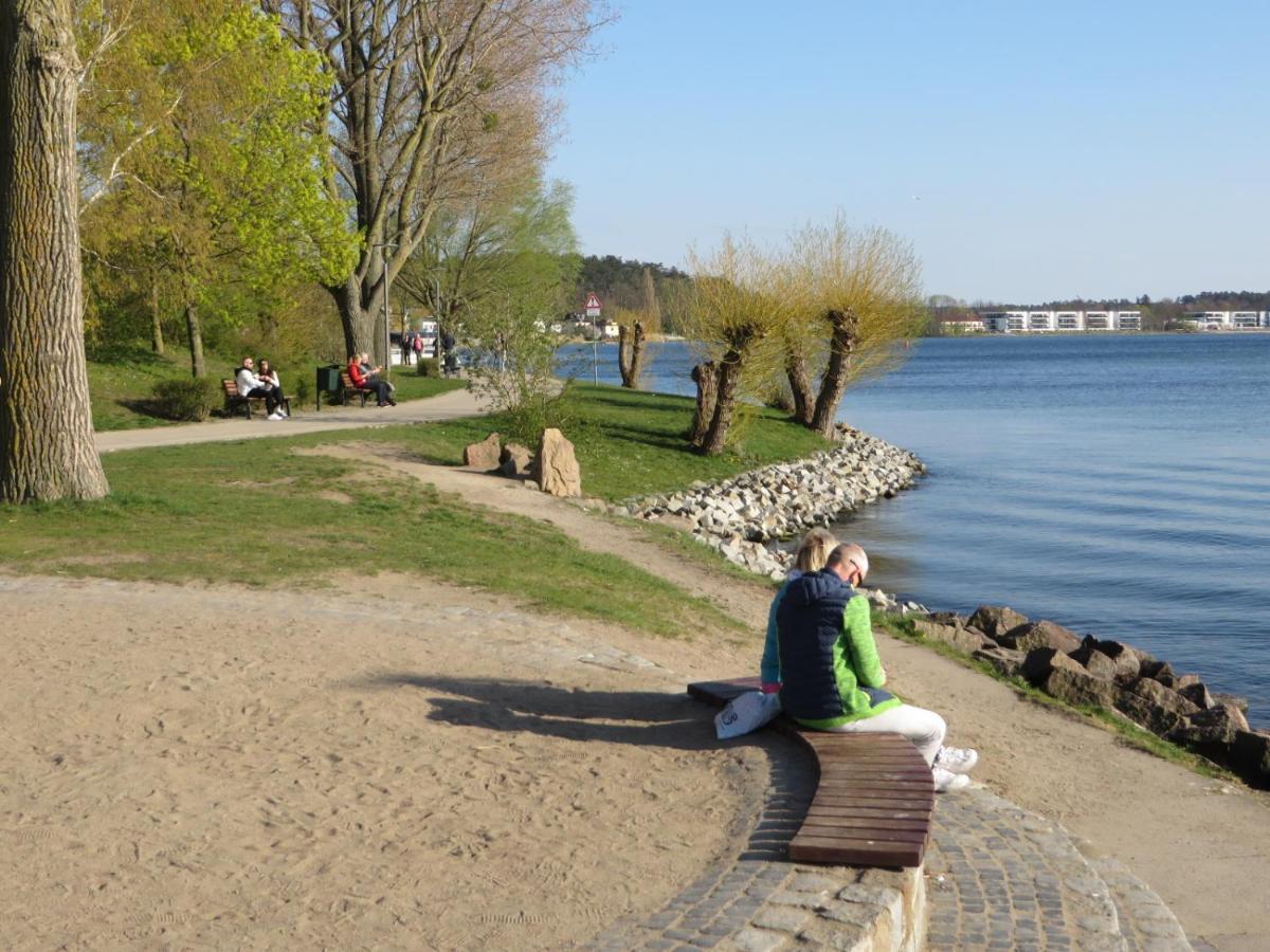 Ferienwohnungen "Marie" Mit Terrassen, Inclusive Park- Und Stellplaetze Am Haus, Mueritz-Strand Nur 700M, Altstadt 10Min, Ruhige Lage, Waren  Eksteriør billede